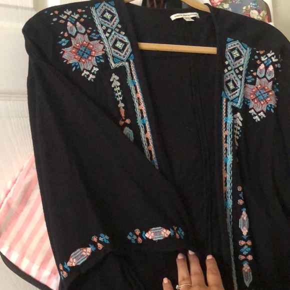 Kimono - Picture 2 of 3